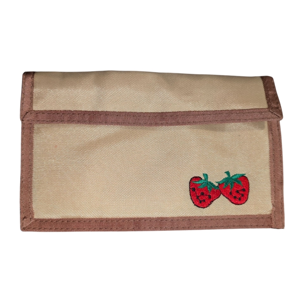 Vintage Tan Vinyl Strawberry Embroidered Wallet By Roger Gimbel‎ Rare